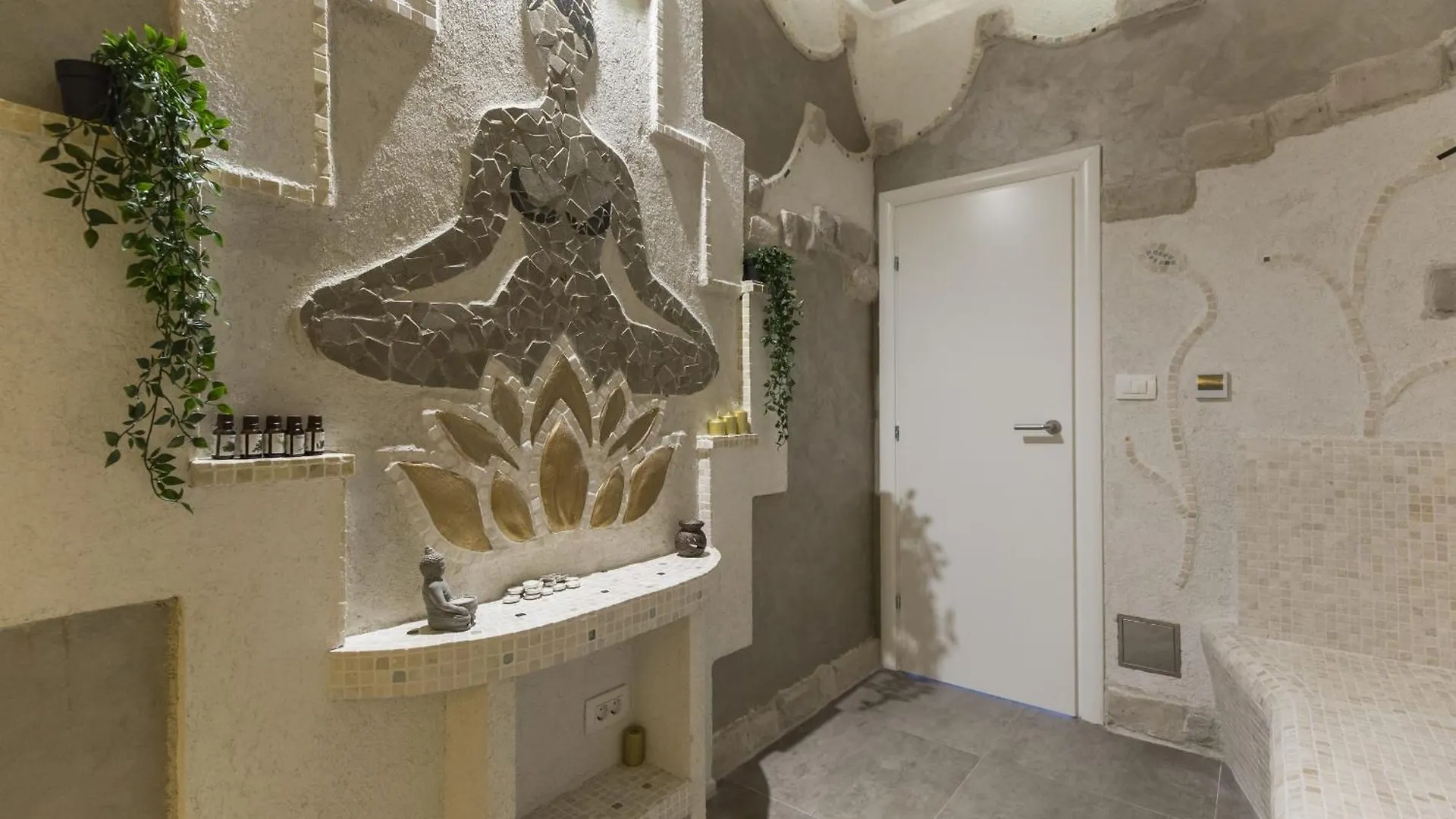 Villa Casta Diva With Sea View And Wellness Koromačno